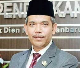 Sekretaris Daerah Kepulauan Meranti Dr H Kamsol